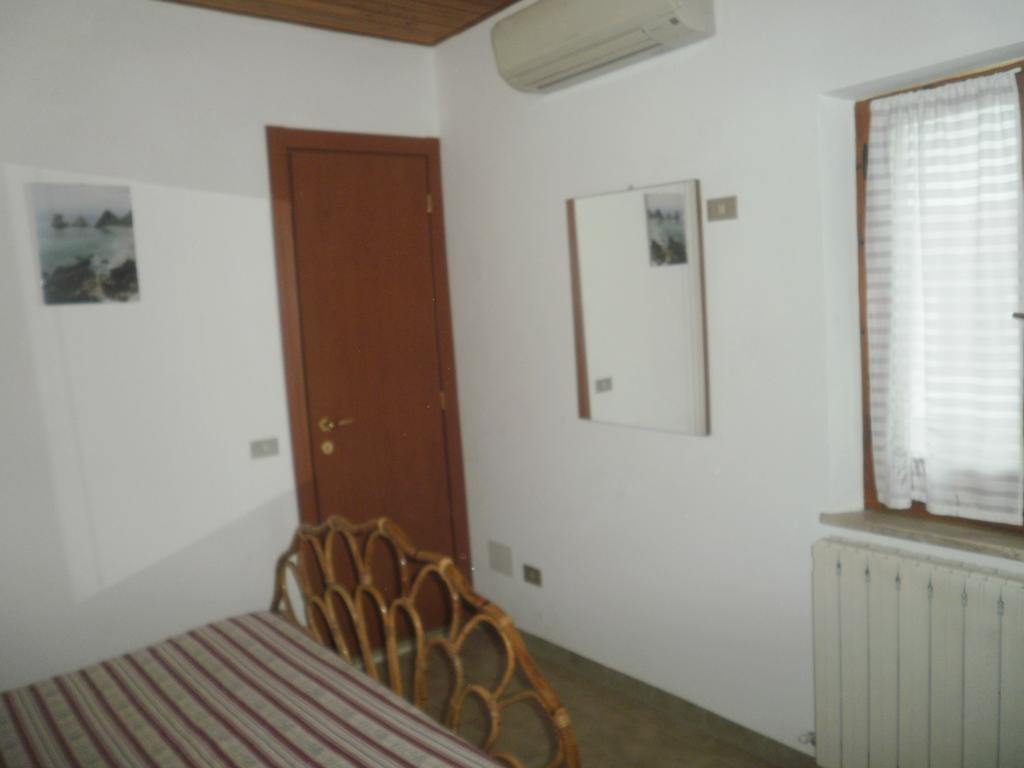 נומאנה B&B Isabella חדר תמונה